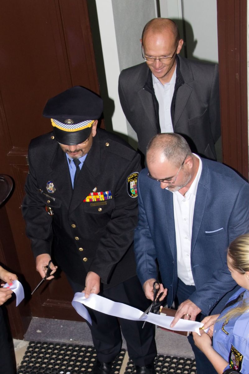 obrázek: Služebna strážníků v centru Plzně prošla rekonstrukcí, lepší zázemí nabídne i veřejnosti 