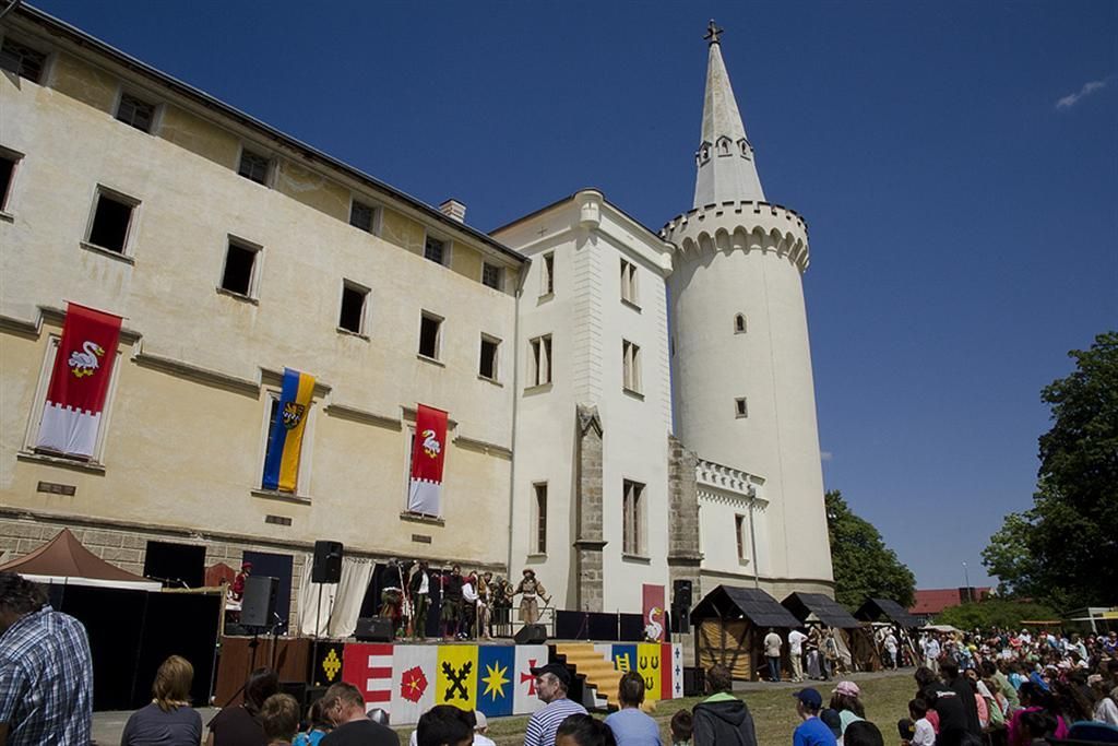 Soutěž Kompas rozhodla o nejoblíbenějších turistických místech. V kraji je to zámek Bor 