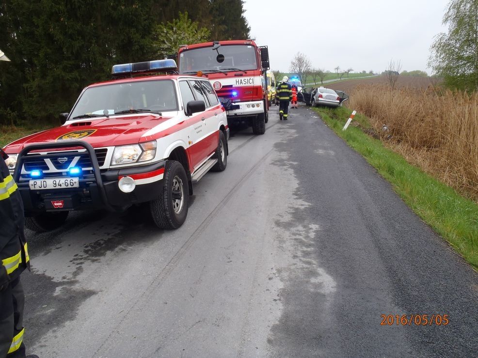 obrázek: U Čertovky na Klatovsku bourala žena s malými dětmi