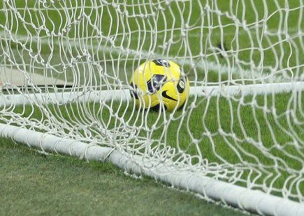 Zloděj v Postřekově při zápase Domažlic s Jabloncem okradl fotbalisty