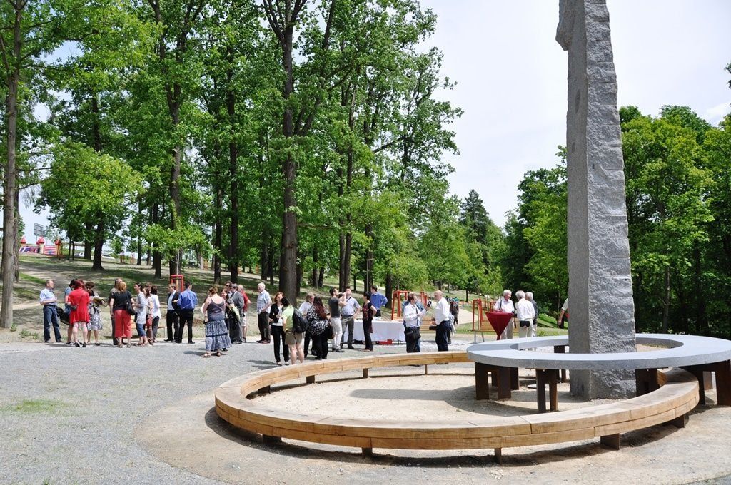 Lochotínský park čeká velké finále obnovy. Přibude vodopád, molo i boulderová stěna
