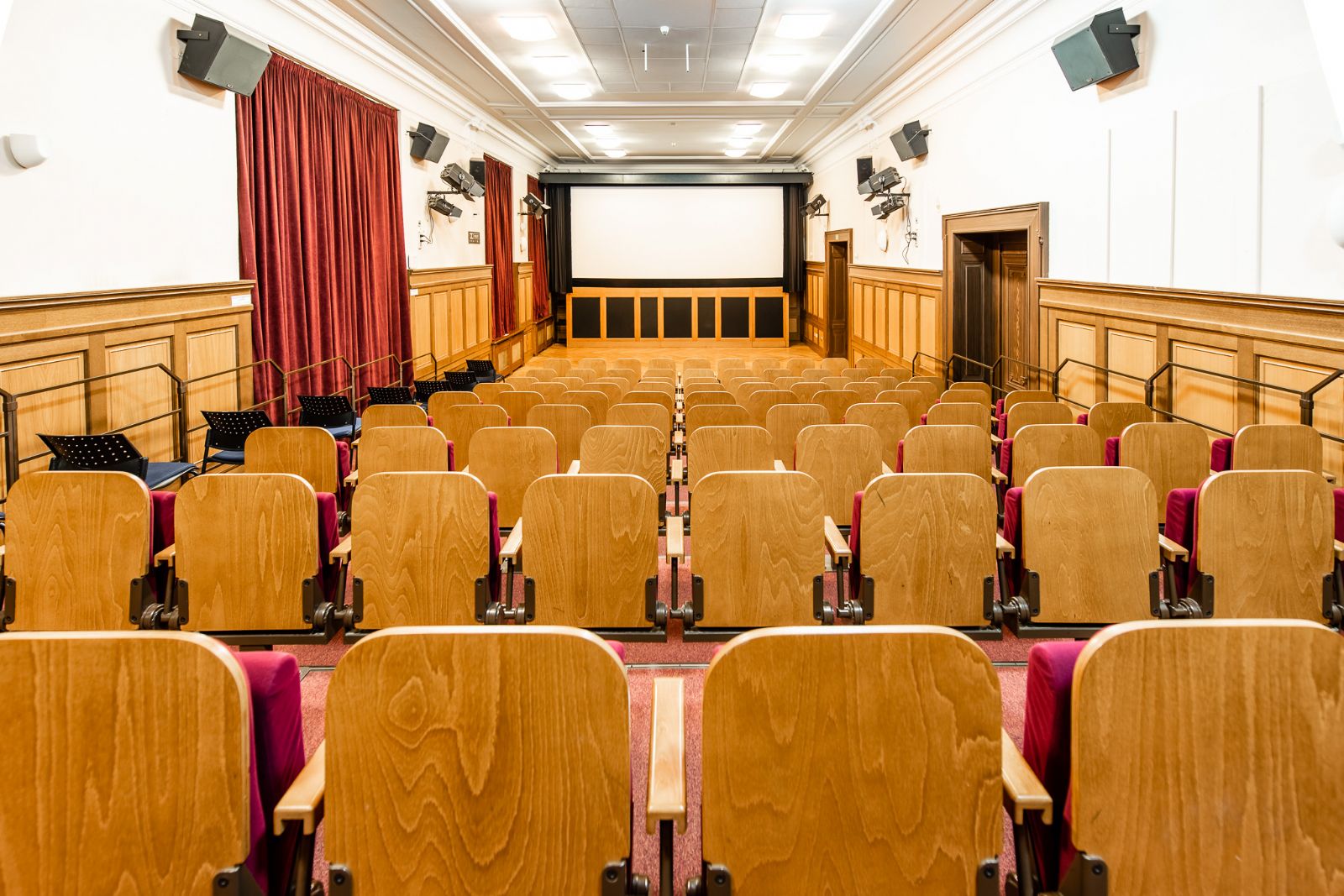 Plzeň pošle 843 tisíc na film v Besedě. Podpoří Finále Plzeň i Kino Beseda