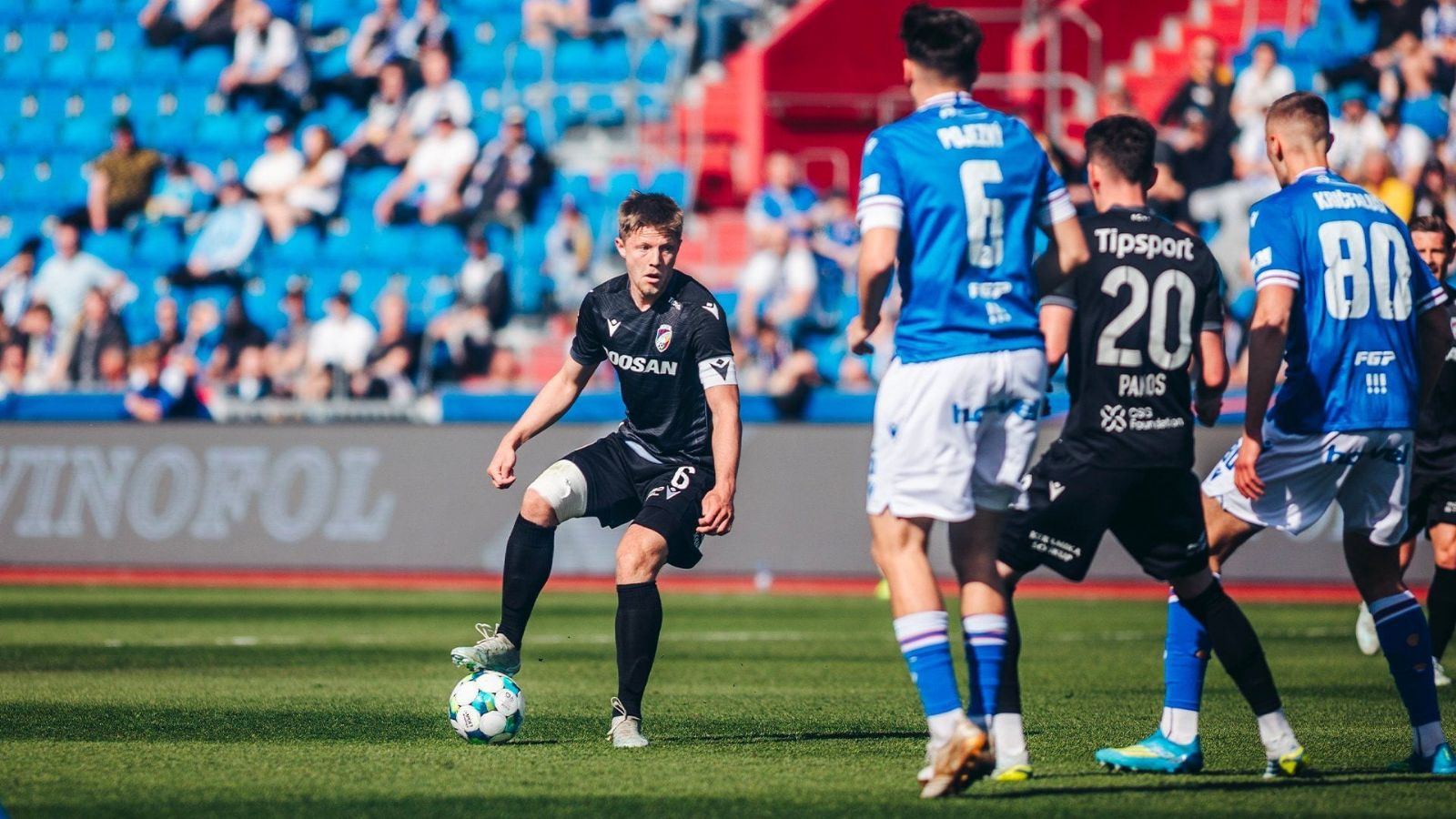 Plzni stačil jeden brejk. Viktoria vyhrála v Ostravě a poslala Baník na dno tabulky