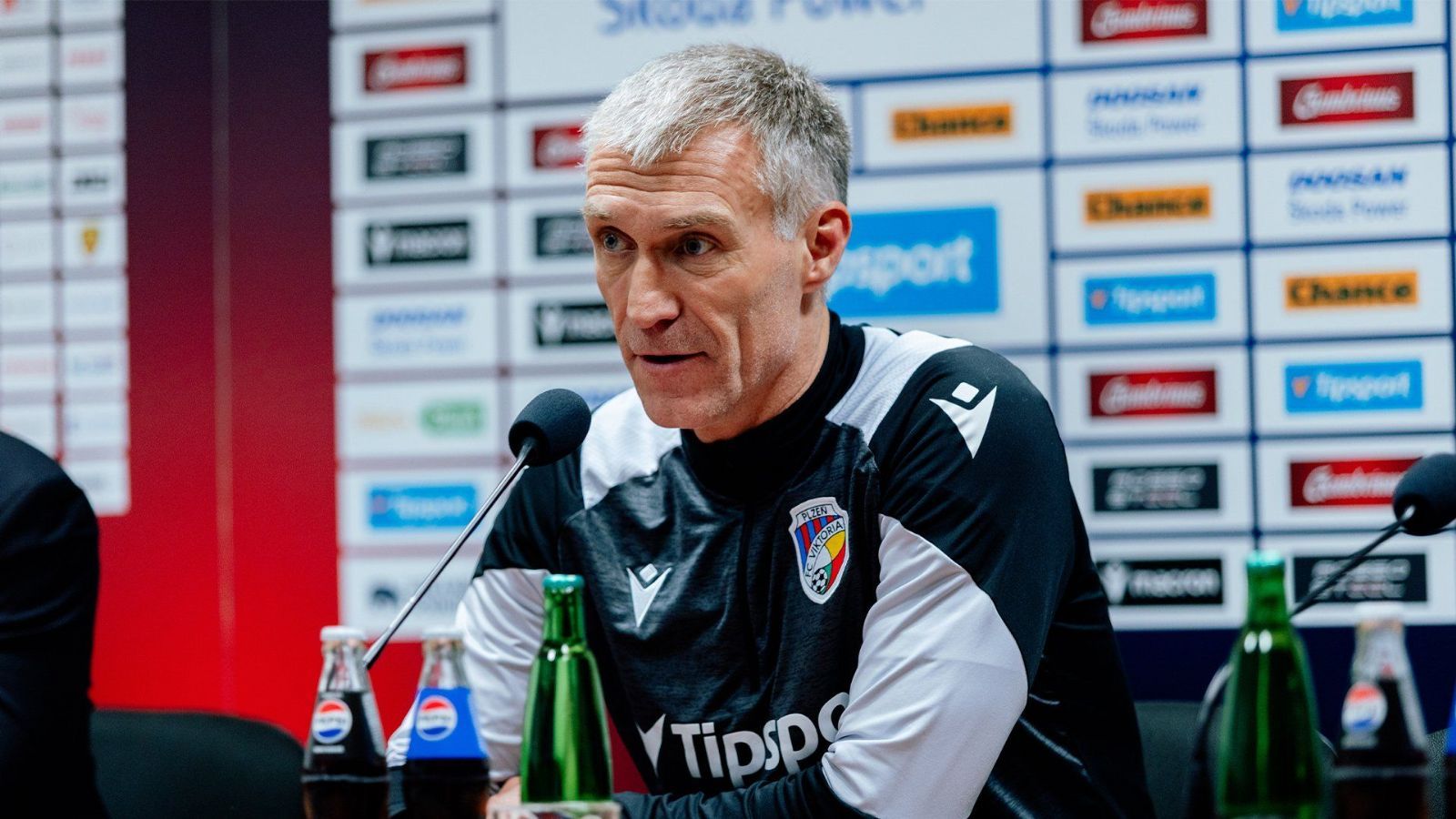 V Plzni roste tlak na trenéra Hyského. Fanoušci chtějí výměnu před duelem s Teplicemi