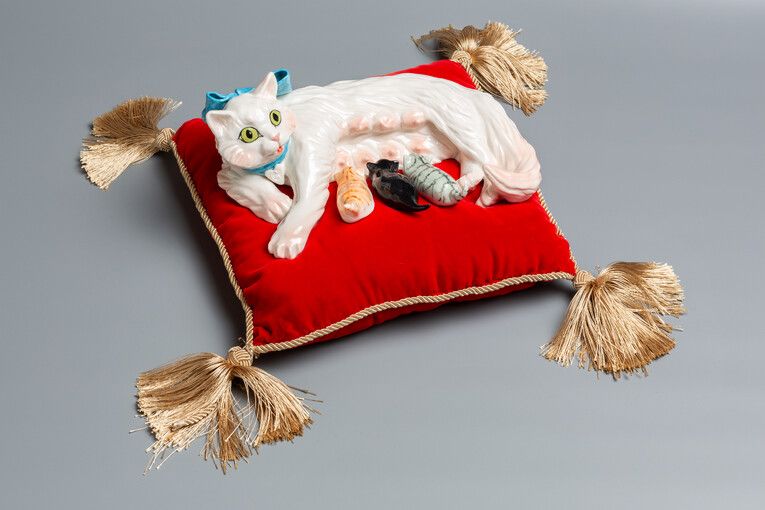 V Plzni začala výstava keramiky a porcelánu ze Sutnarky. Galerie ukazuje absolventy i novou tvůrčí krev