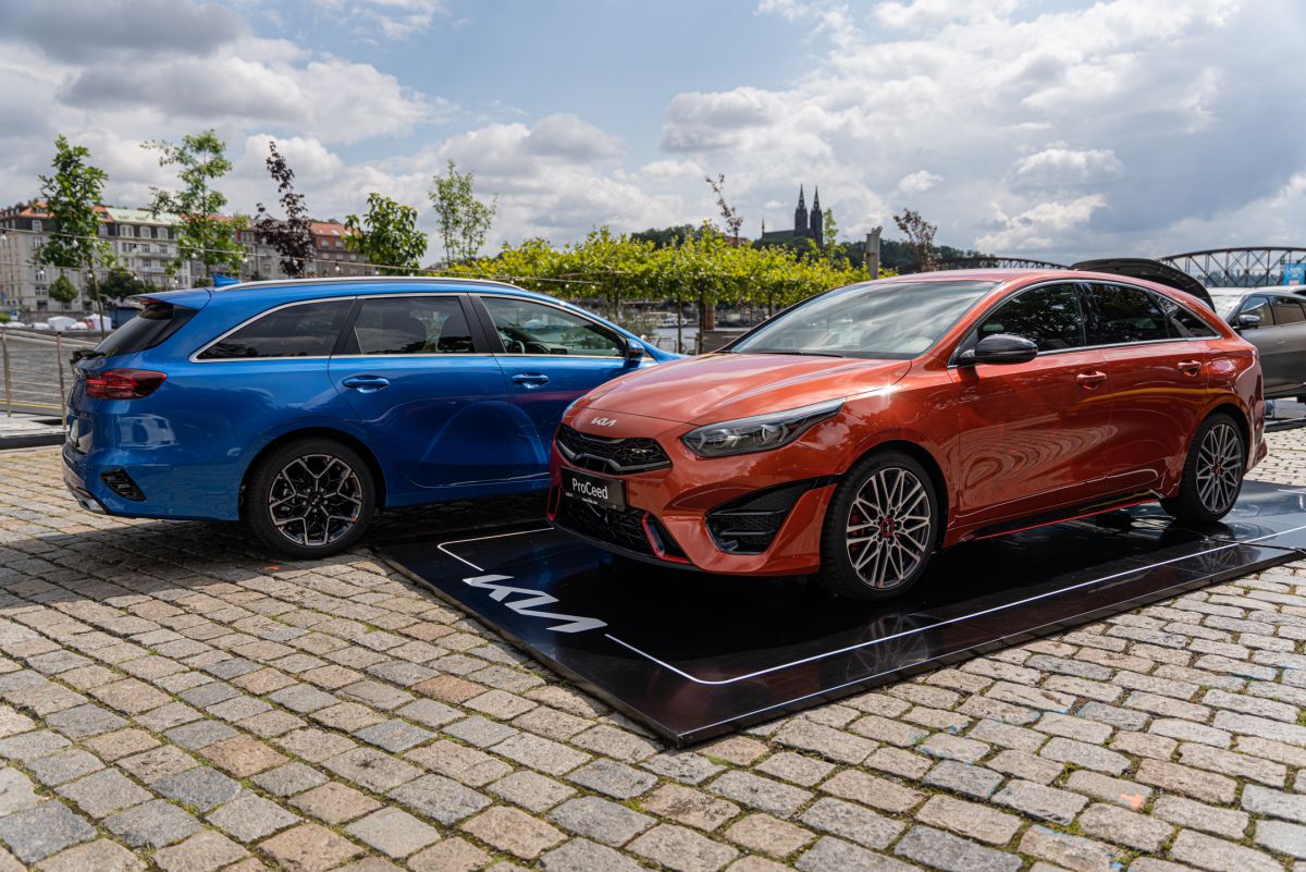 Zahájen prodej modernizované řady Kia Ceed