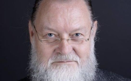 Elektronický mimozemšťan v Senátu