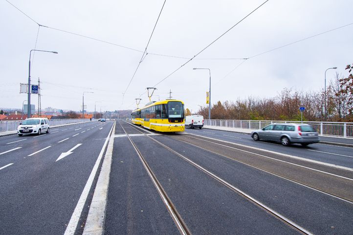 Muž skočil z mostu  generála Pattona, záchranáři už nepomohli