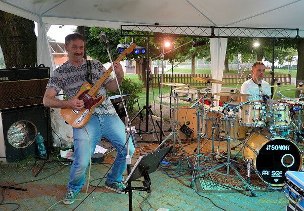 I U SAUNY BYLO VESELO