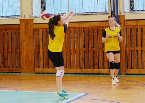 KLADRUBSKÉ HRÁČKY NEMĚLY ŠTĚSTÍ