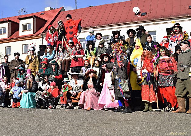 KLADRUBY SE PŘIPOJILY K MASOPUSTNÍMU VESELÍ!