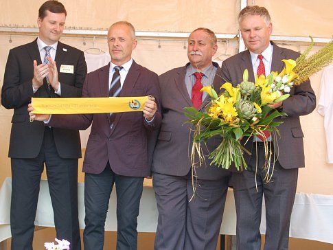 KONSTANTINOVY LÁZNĚ MAJÍ ZLATOU STUHU, CENU MAJÍ I ČERNOŠÍN, BEZDRUŽICE A BROUMOV!