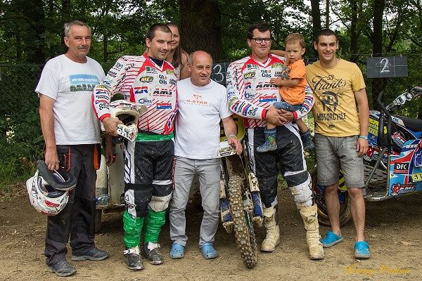 MEZINÁRODNÍ MISTROVSTVÍ ČTYŘKOLEK A SAJDKÁR