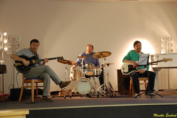 PŘES ČOČKU DO KLADRUB