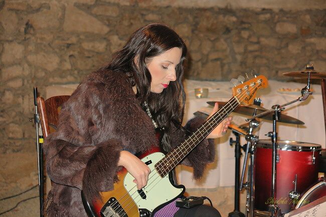 STŘÍBRŠTÍ MUZIKATI POMÁHAJÍ, Z NORSKA DORAZÍ I PLOŠINA