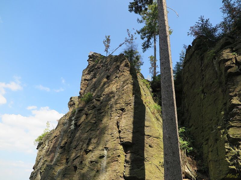 TIP NA VÝLET – HOLUBÍ SKÁLY