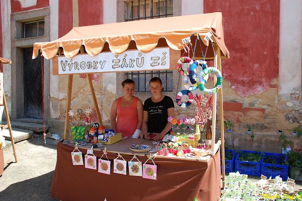 obrázek: U KLÁŠTERA BYL JARMARK