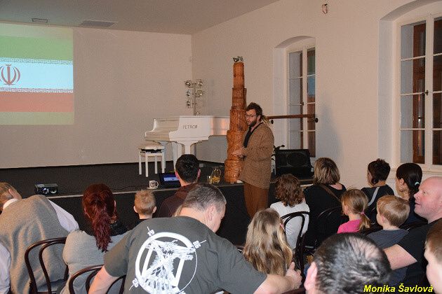 V MUZEU MĚLI ŽIVÉHO HADA!