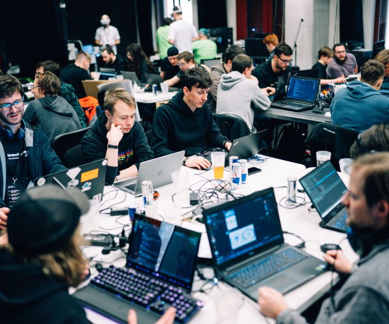 AimtecHackathon v Plzni nabídne IT řešení pro město a handicapované