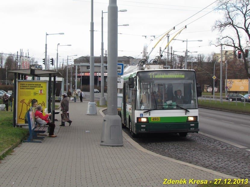 Cestující v Plzni čekají změny. Zastávky Letná se přesunou kvůli stavbě lávky