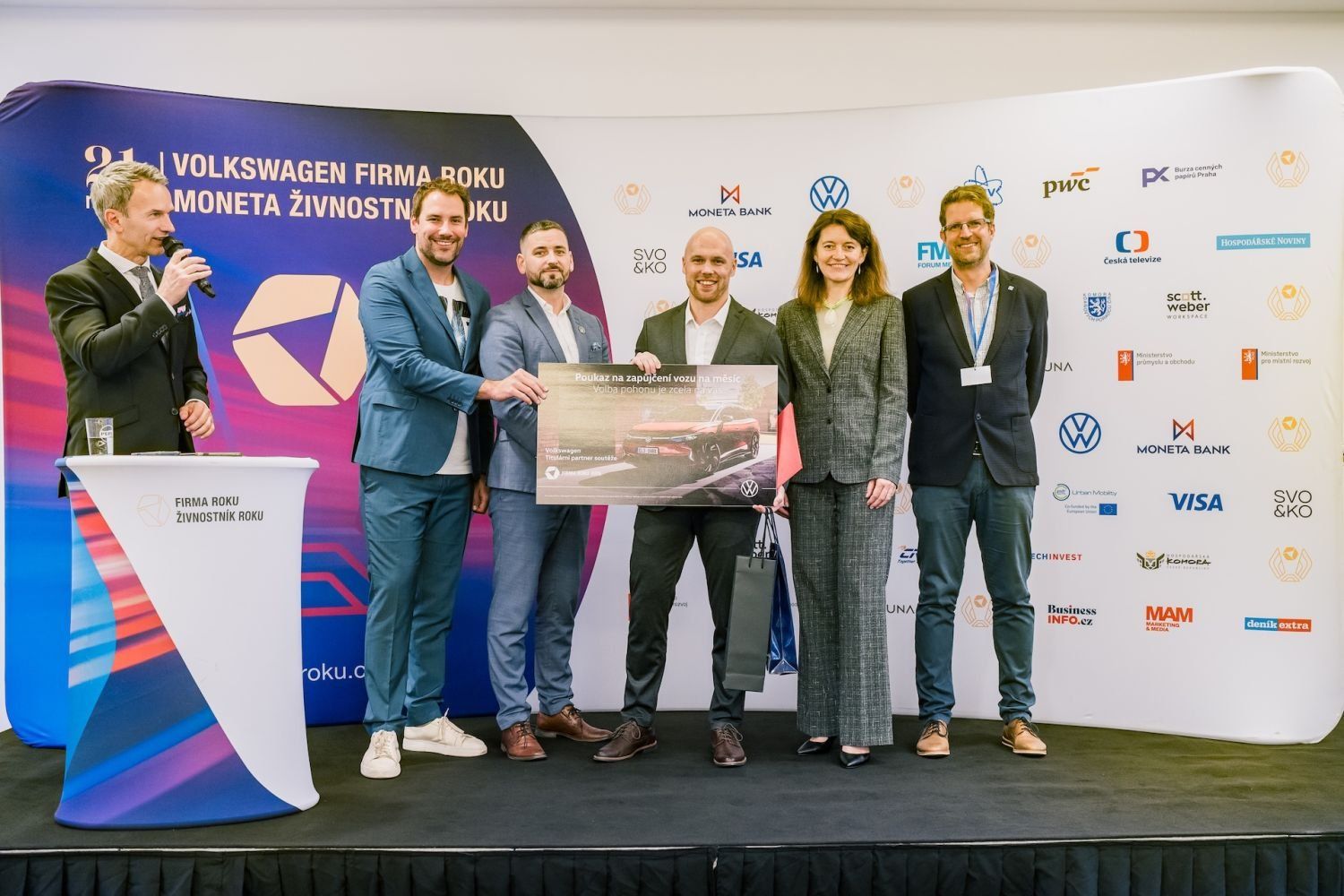 Kosmetika pro atopiky a dveře ze Sušice bodovaly. Plzeňský kraj zná Živnostníka a Firmu roku