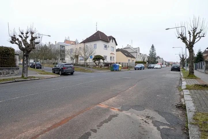 obrázek: Květnou ulici na Slovanech čeká velká rekonstrukce. Přibudou parkovací místa i desítky stromů