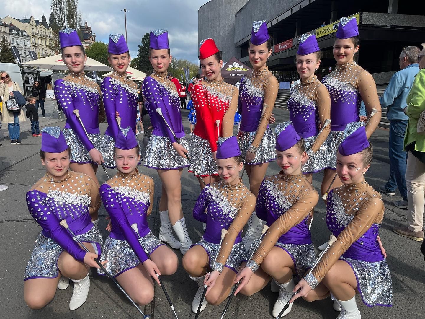 Mažoretky z Ostrova sbírají evropské ceny a nabírají nové členky