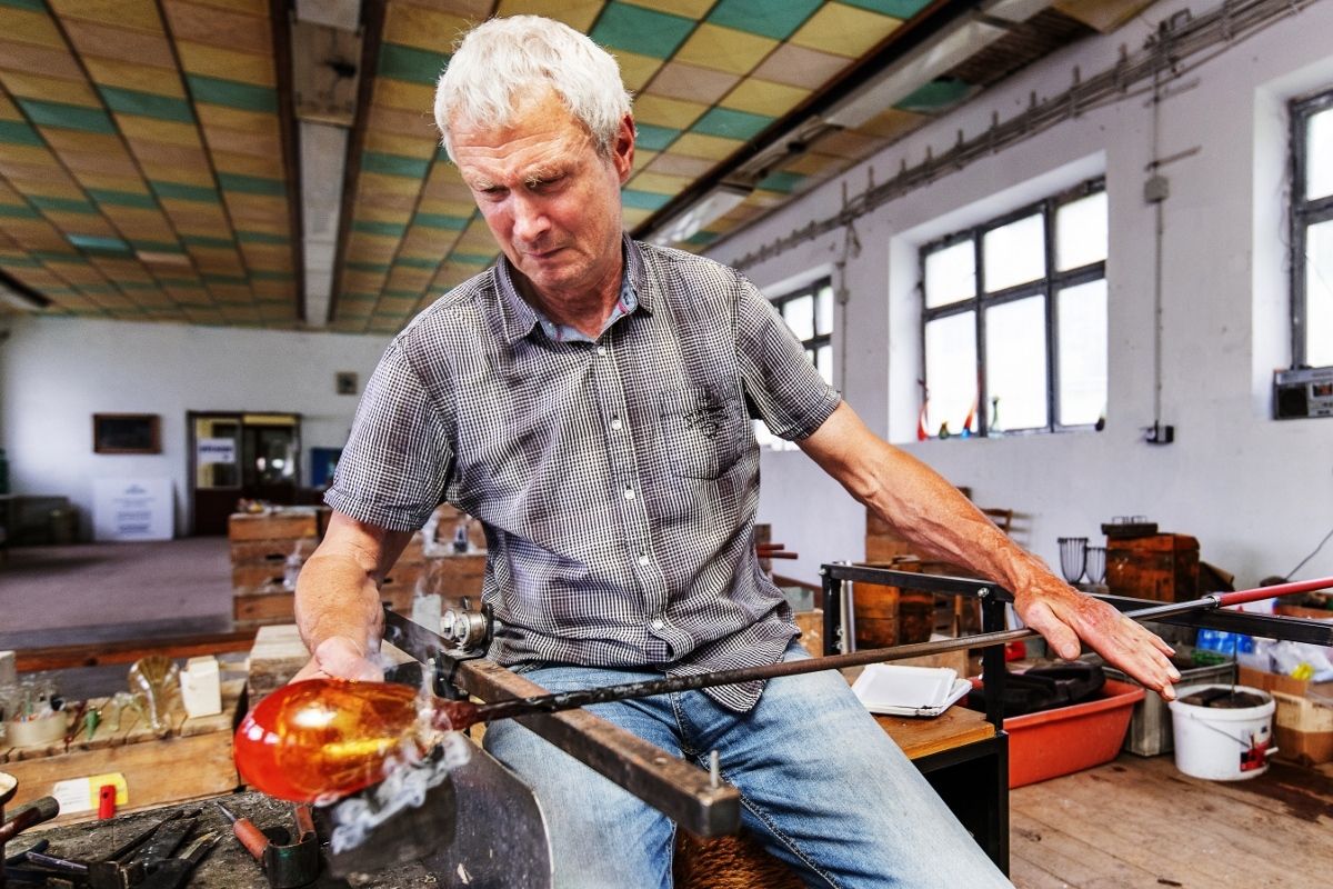 Na Klatovsku ožívá sklářská tradice. Rajsko u Annína láká na muzeum i živou brusírnu