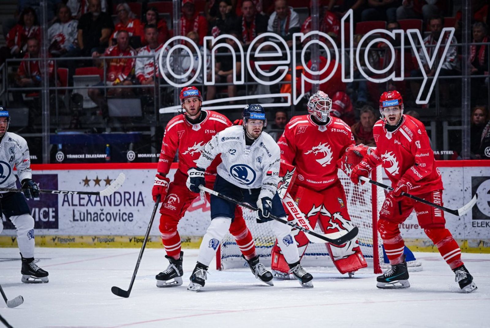 obrázek: Plzeň v Třinci dlouho držela vedení, po rychlém obratu Ocelářů ve třetí třetině ale odjíždí bez bodu