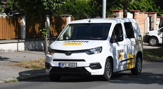Plzeňský Senior Expres - levnější a ekologičtější jízdy od EcoCity TAXI