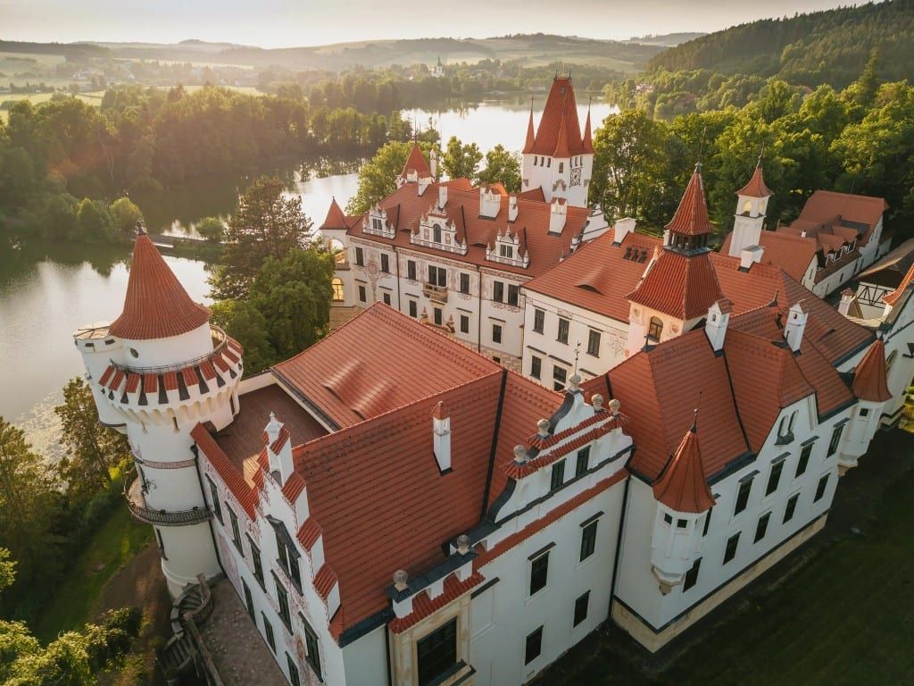 Zámek Žinkovy otevírá nové trasy. Návštěvníky pustí do sálů i šlechtických komnat