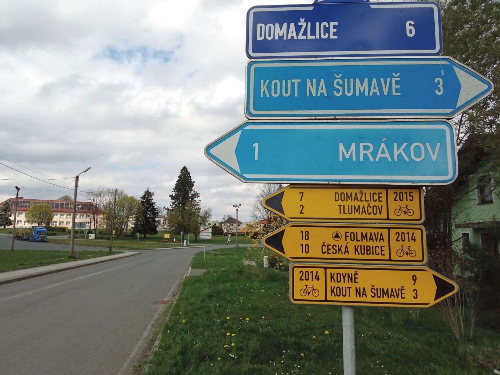 Chodský Mrákov čekají měsíce dopravních komplikací, průtah opraví za 27 milionů