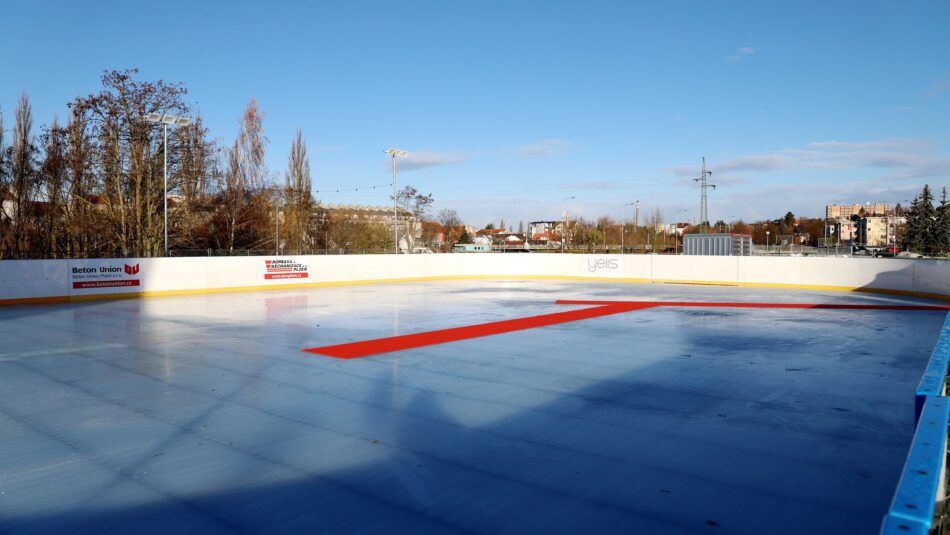 Ledová sezóna startuje 15. listopadu: Bruslete i na Štědrý den!