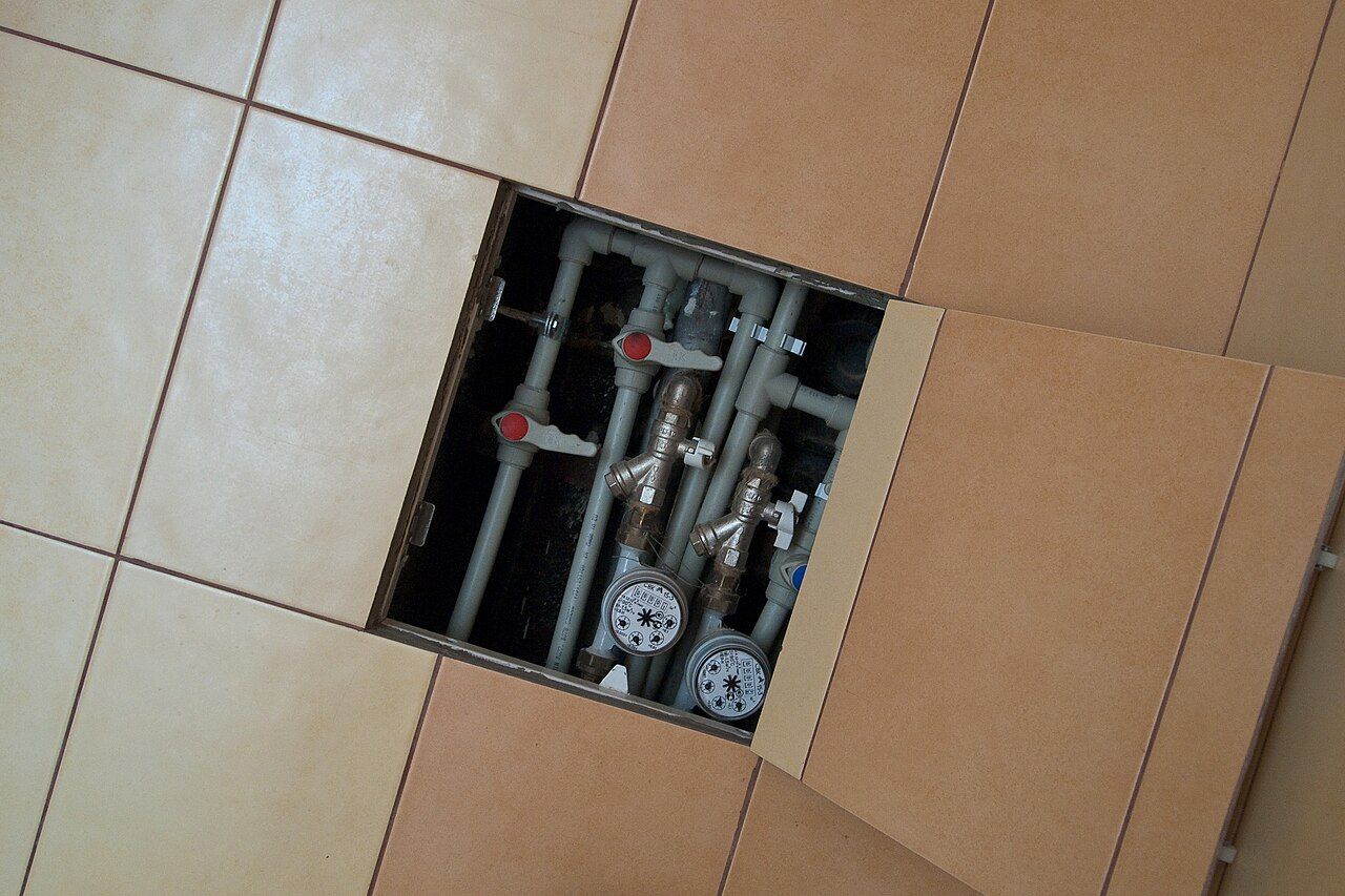 Hrozí mrazy - zkontrolujte vodoměr a potrubí, varuje vodárna