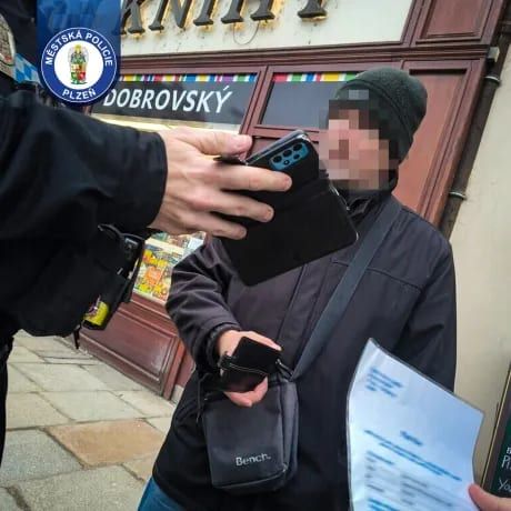 Muž vybíral peníze na již neexistující sbírku, teď má problém