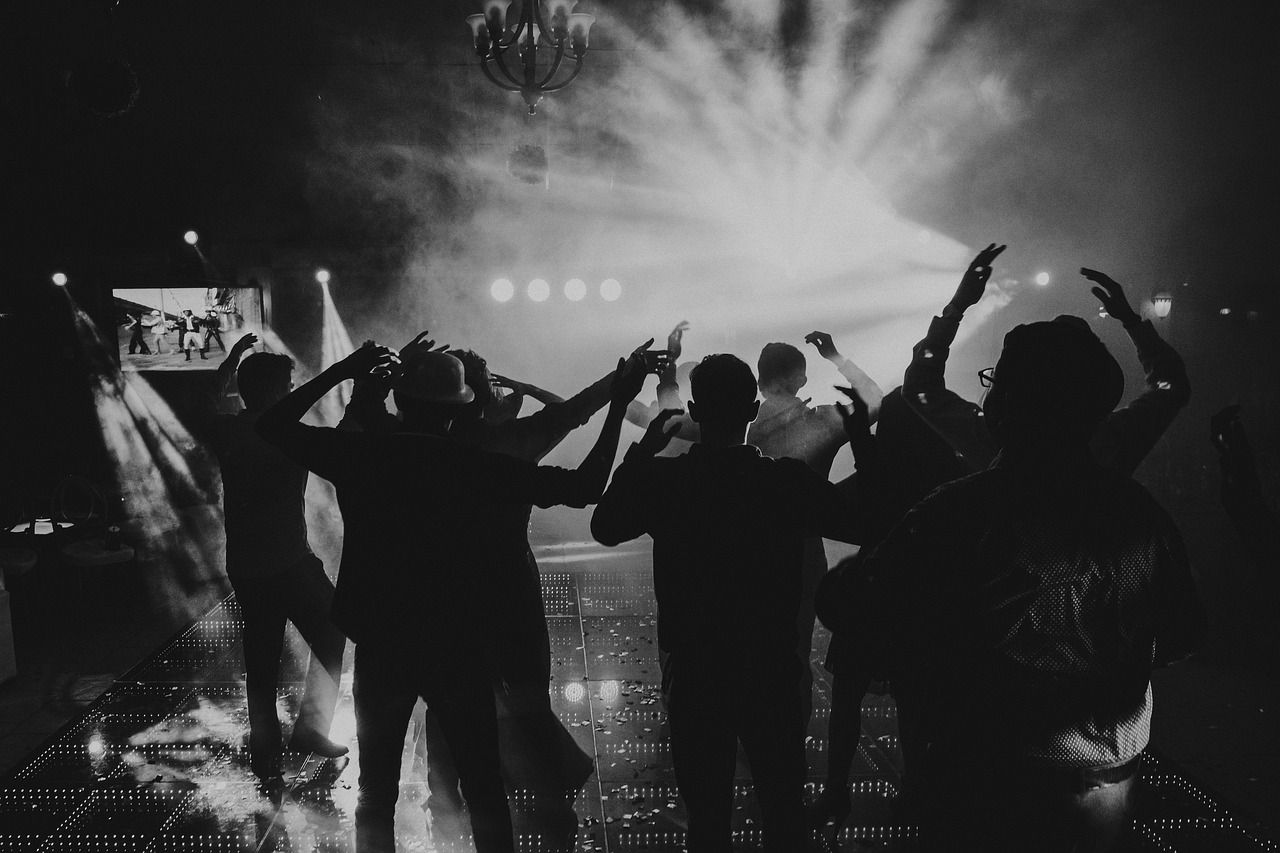 Pestrý víkend v Plzeňském kraji - pivní festival, corvety a hudba