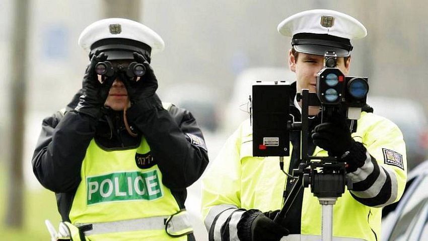 Pozor na rychlost! Policie zahájila akci Speed. Kde se v Plzeňském kraji měří nejčastěji?