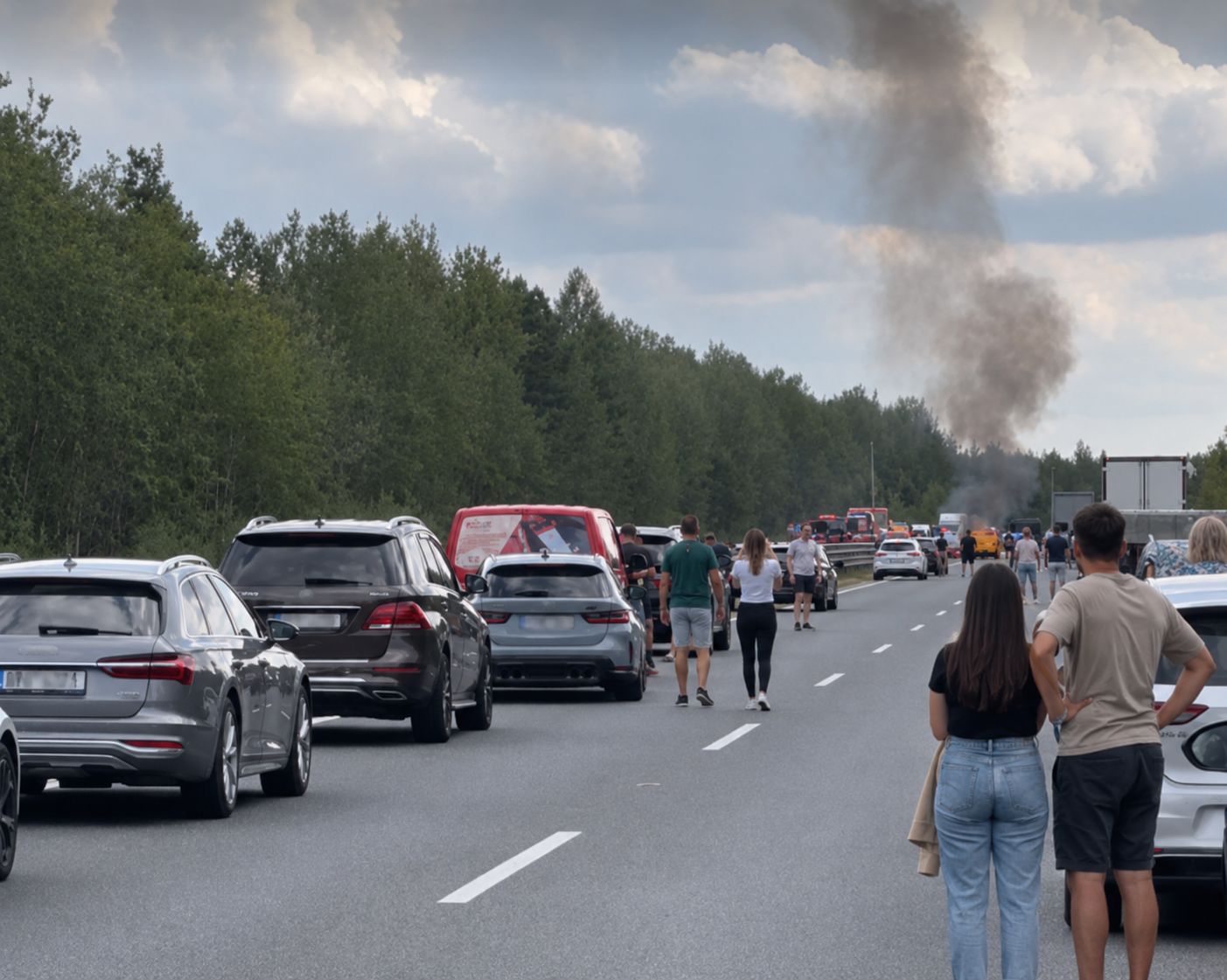 U soudu v Rokycanech znovu projednávali smrtelnou nehodu na D5. Řidič kamionu vinu odmítá