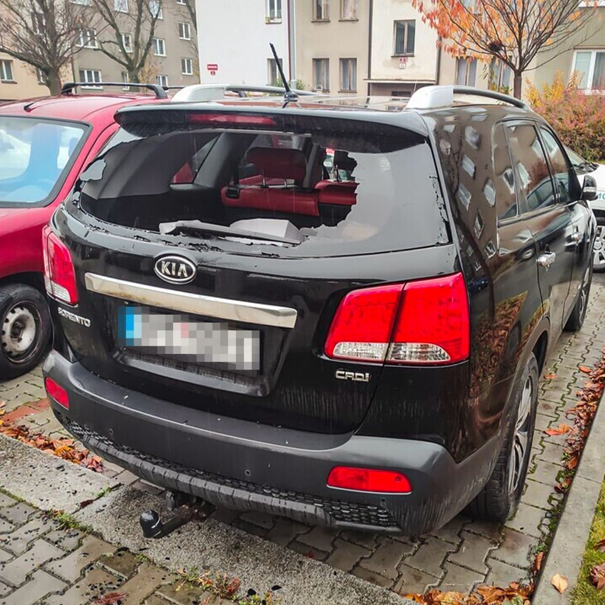 Vloupání do vozidla na Čapkově náměstí