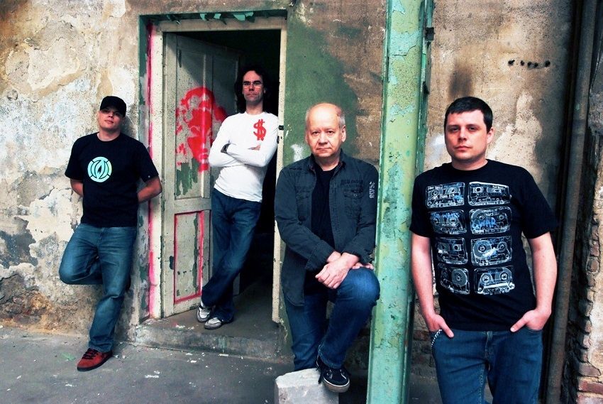 obrázek: Nová syntéza zazní živě teprve po páté