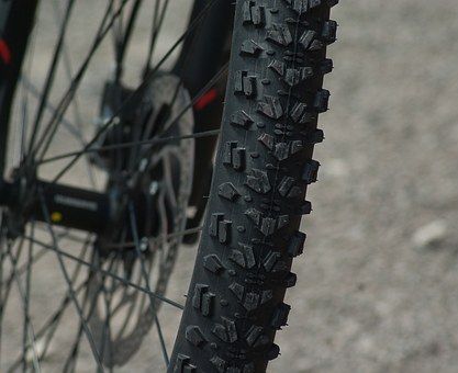 obrázek: V Sušici opilý cyklista narazil do plotu