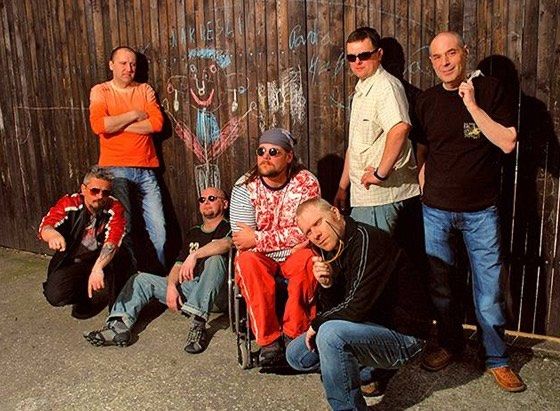 Buty rozezní zahradu pod Chodským hradem