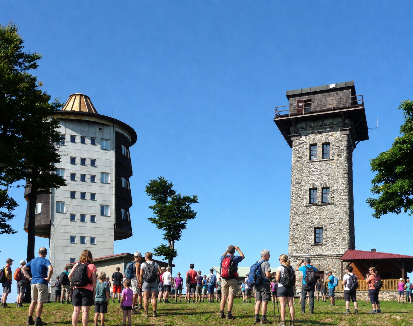 Čeští a bavorští turisté se setkají na Čerchově. Čeká je výšlap, folklor i rozhledna