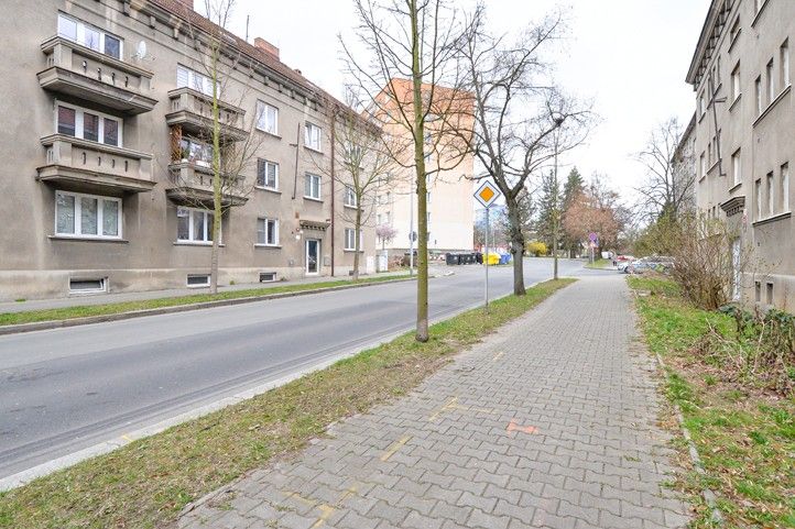 Další komplikace v Lobzích. Revoluční ulice se v dubnu uzavře