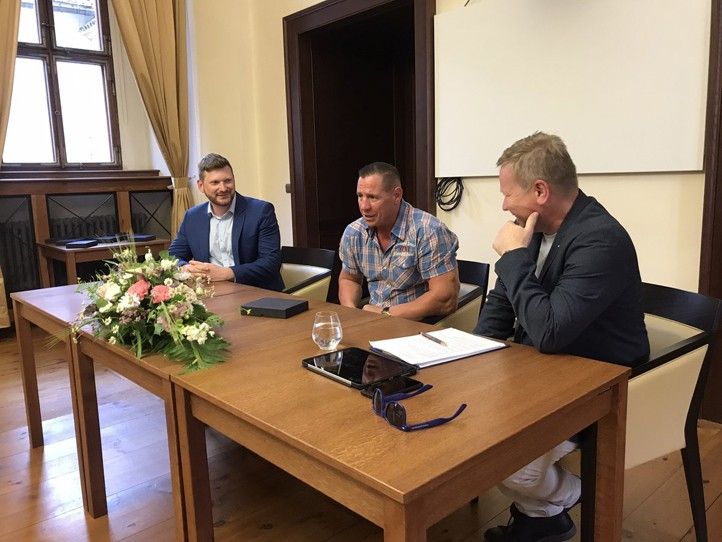 obrázek: Plzeň ocenila úspěšné boxery a kickboxery. Radnice jim poděkovala za reprezentaci města