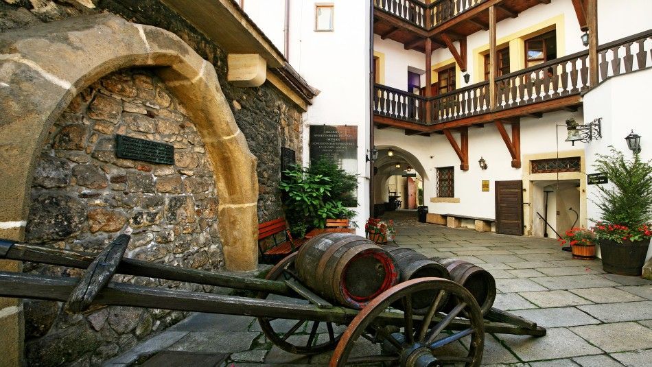 Poklady z depozitáře míří na světlo. Pivovarské muzeum ukáže dosud skryté unikáty