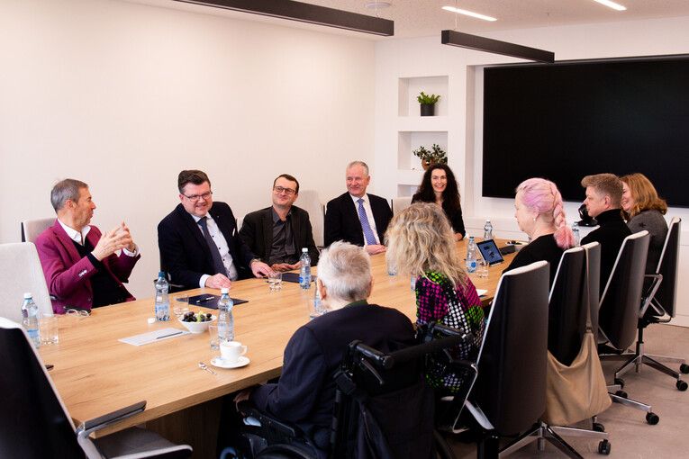 ZČU a InterCora prodloužily magisterský program Správa a řízení provozu budov