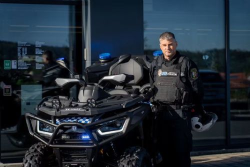 obrázek:Městská policie v Plzni má dvě nové čtyřkolky pro práci v terénu