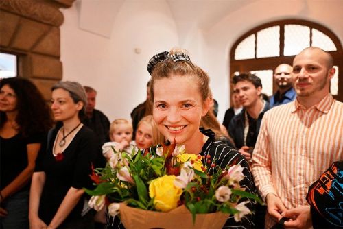 obrázek:Galerie města Plzně zve výstavu 700 000 čárek. Sofie Švejdová vystavuje do listopadu
