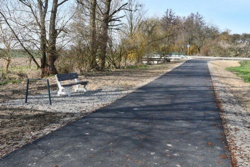 obrázek:Plzeň staví novou cyklostezku u Mže. Dolní Vlkýš propojí s Malesicemi už letos